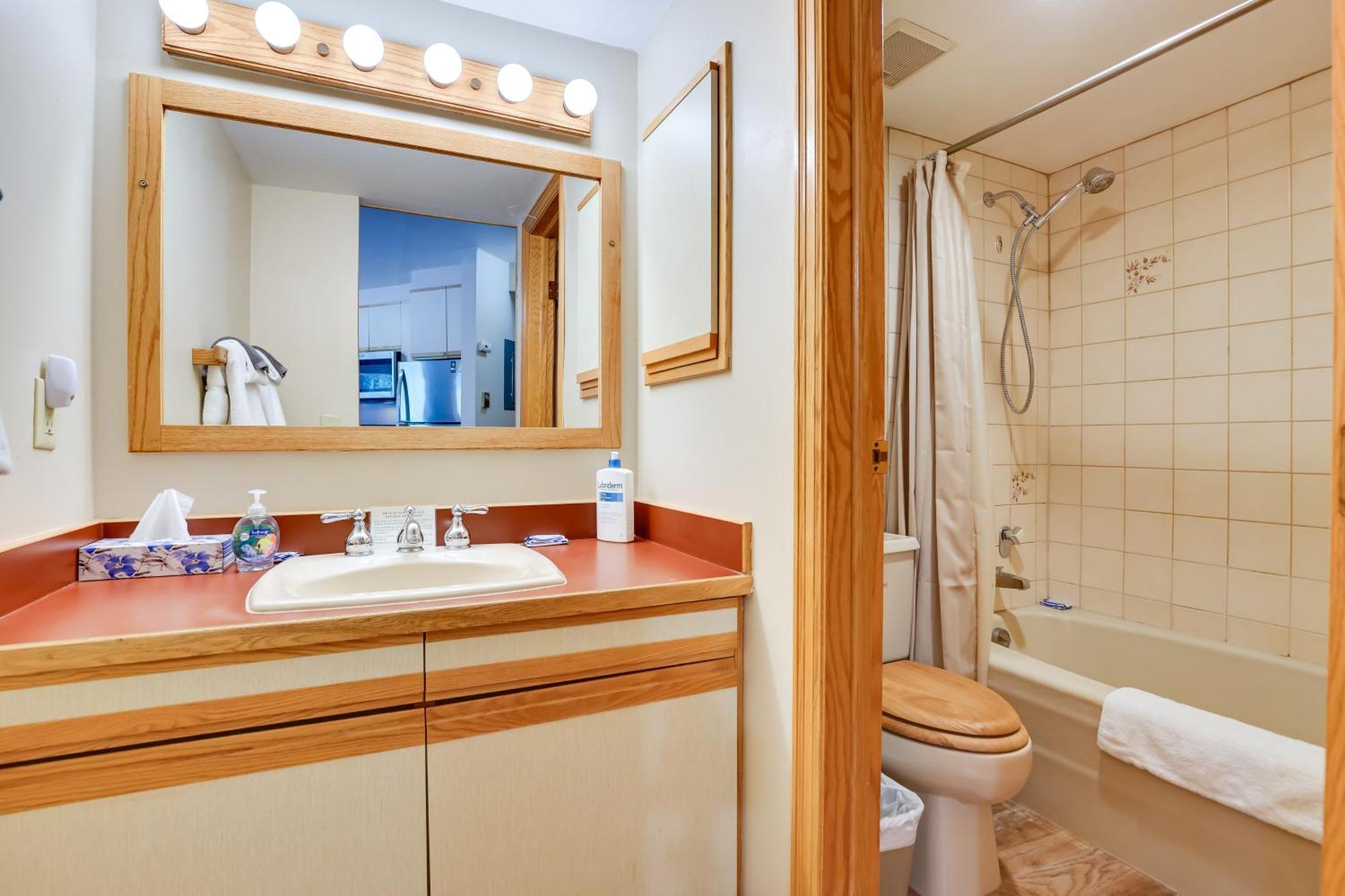 Ski-Inandski-Out Retreat With Iron Horse Pool Access! 윈터 파크 외부 사진