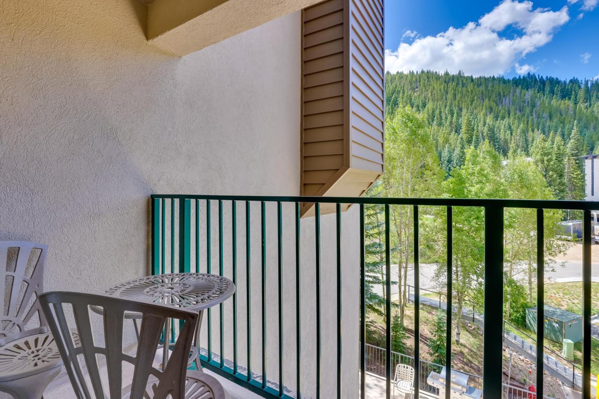 Ski-Inandski-Out Retreat With Iron Horse Pool Access! 윈터 파크 외부 사진